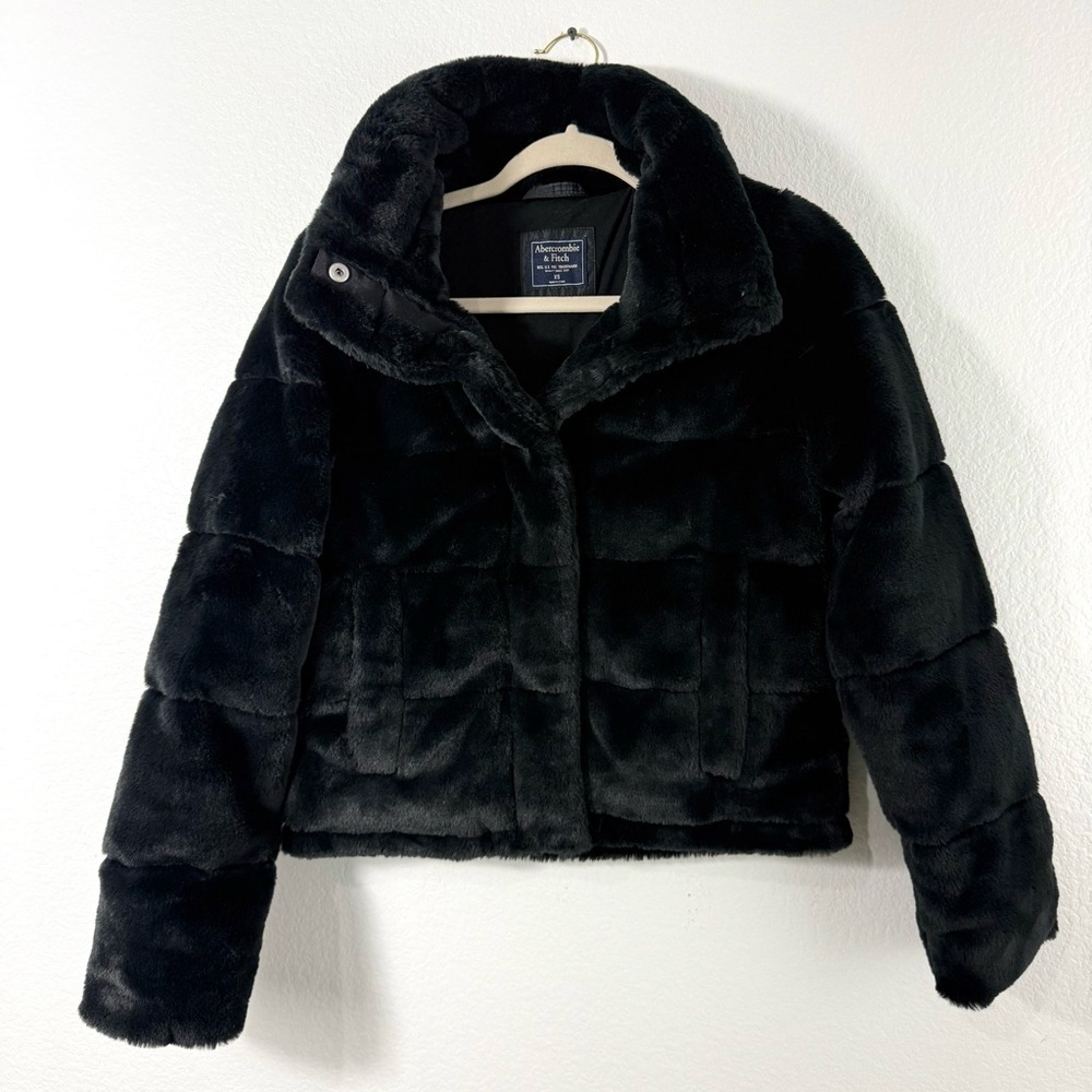 Abercrombie & Fitch Black Teddy faux fur Jacket black size XS